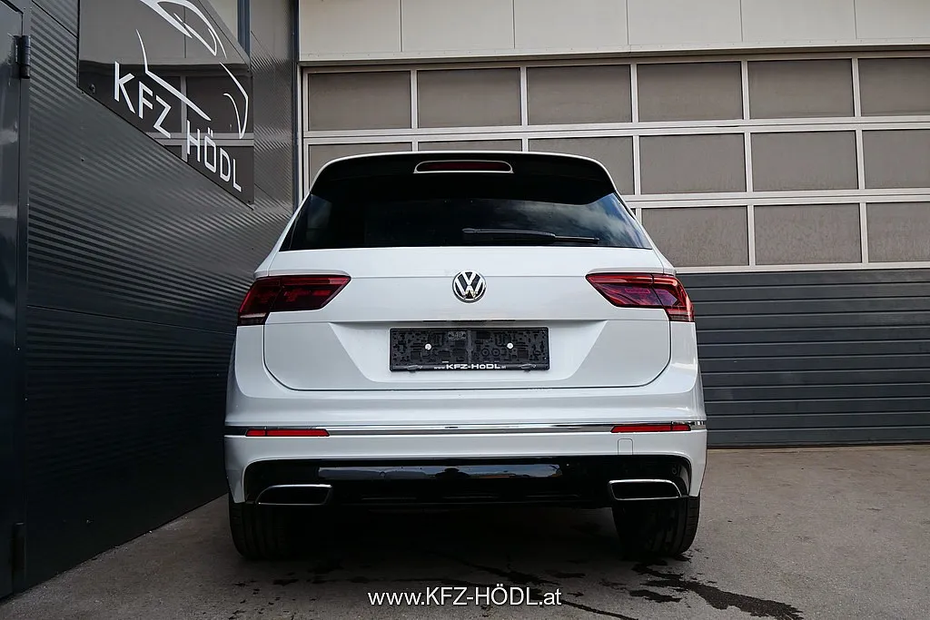 Volkswagen Tiguan 2,0 TDI SCR 4Motion Highline DSG*R-line* Image 4