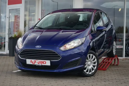 Ford Fiesta 1.4i Einparkhilfe hinten... 