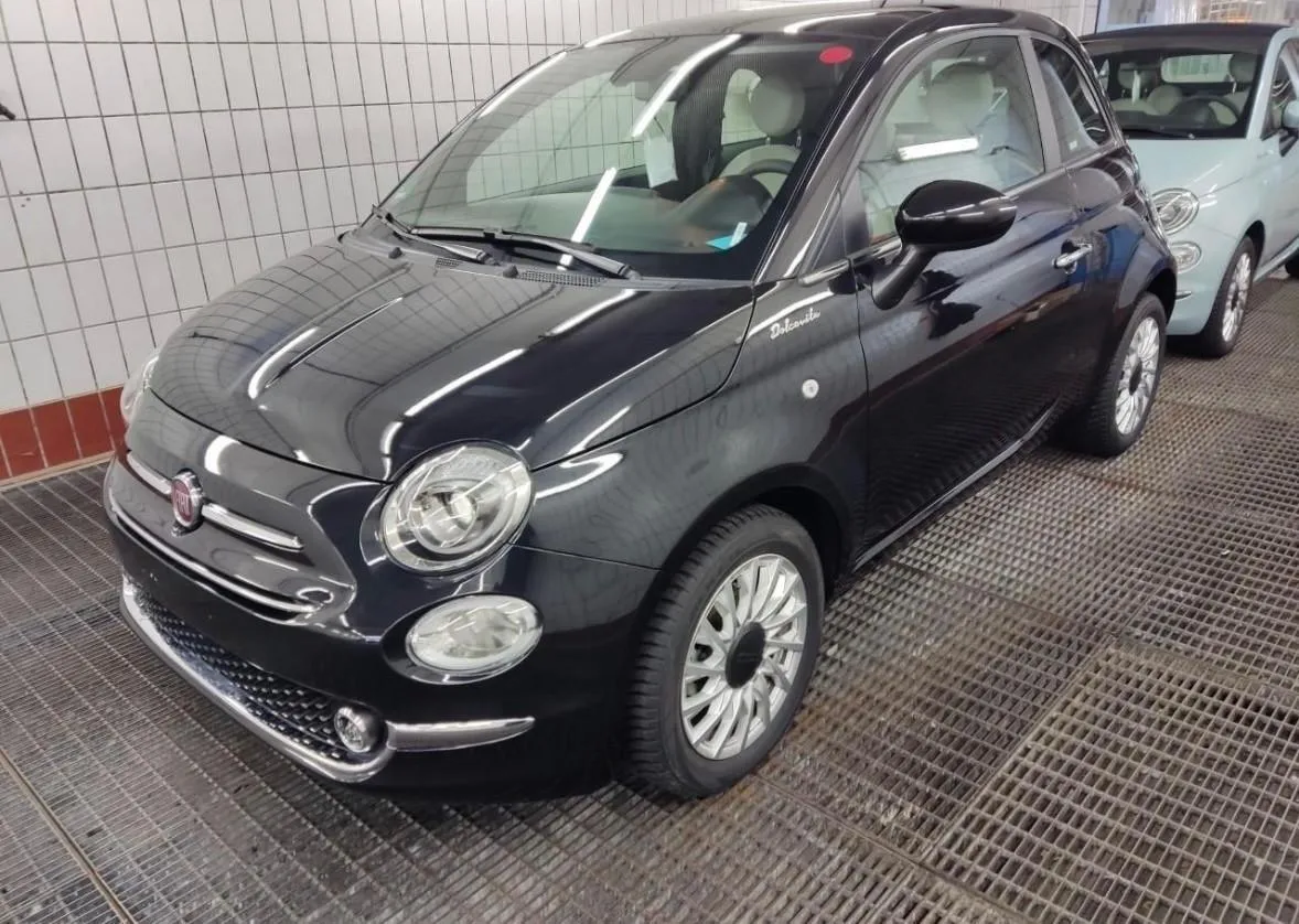 FIAT 500 1.0 Hybrid Dolcevita Image 2